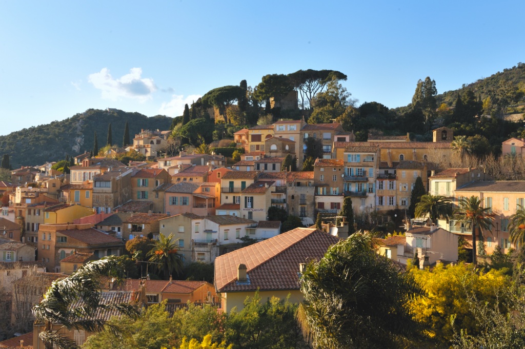 bormes-les-mimosas-village-2 