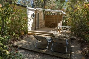 Mietobjekt: hochwertiges Mobilhaus auf einem Campingplatz in der Provence