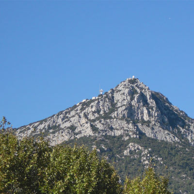 Klettern auf dem Berg Le Coudon