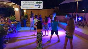 Tanzabende und Nachtleben für Ferien mit Freunden auf einem Campingplatz in Hyères