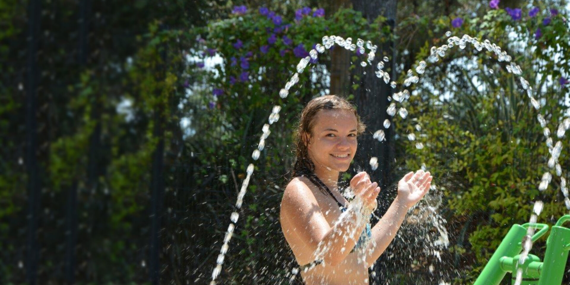Wasserparadies mit Rutschen und Wasserspielen für Ferien mit der Familie oder mit Freunden
