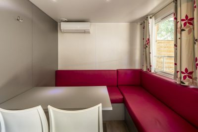 Mobilhaus der Luxusklasse mit Klimaanlage an der Côte d’Azur