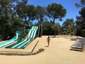 Wasserparadies auf einem Campingplatz in Südfrankreich