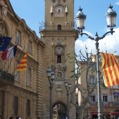 Tourismus und Ausflug nach Aix-en-Provence, nur ca. 95 Minuten vom Campingplatz entfernt