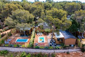 Mobilhaus mit eigenem Pool auf unserem naturnahen Campingplatz im Departement Var