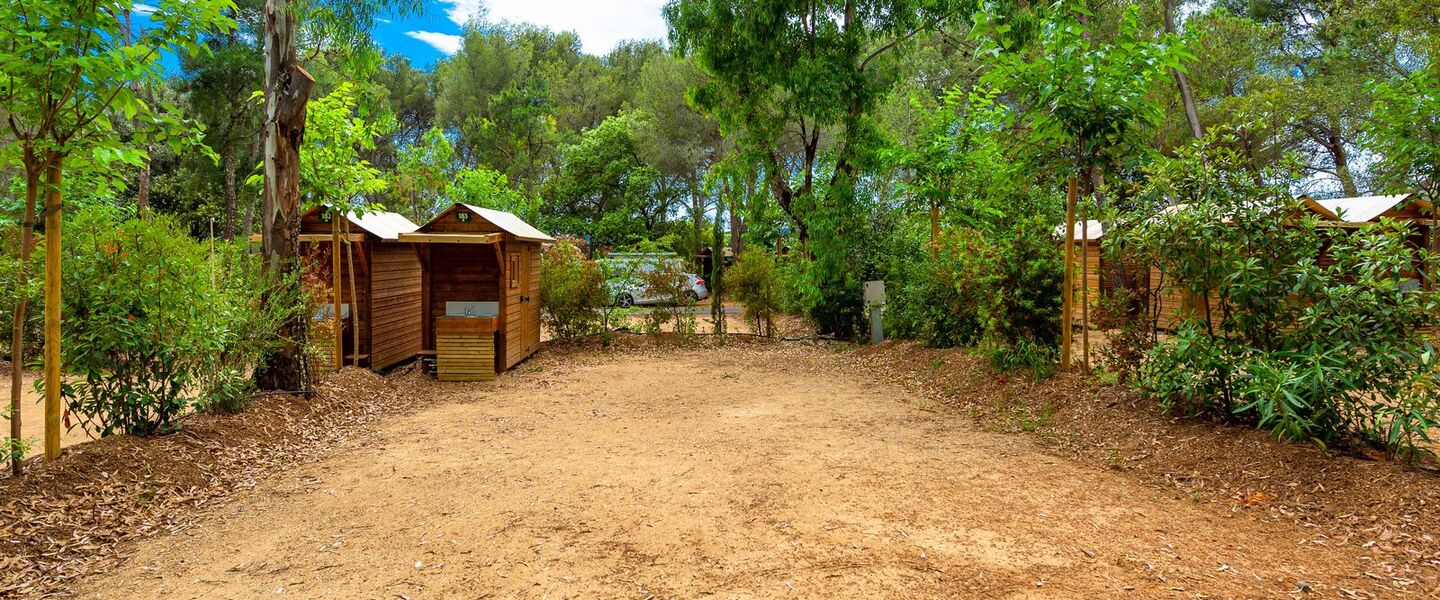 Mietobjekt: Stellplatz für Wohnwagen auf unserem Campingplatz im Departement Var