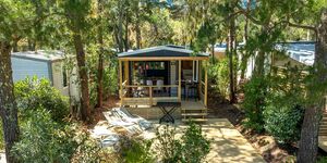 Mietobjekt: Mobilhaus mit Klimaanlage und Terrasse auf unserem Campingplatz****